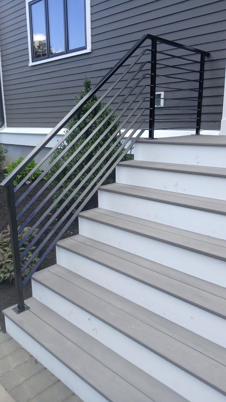 Exterior stair railing